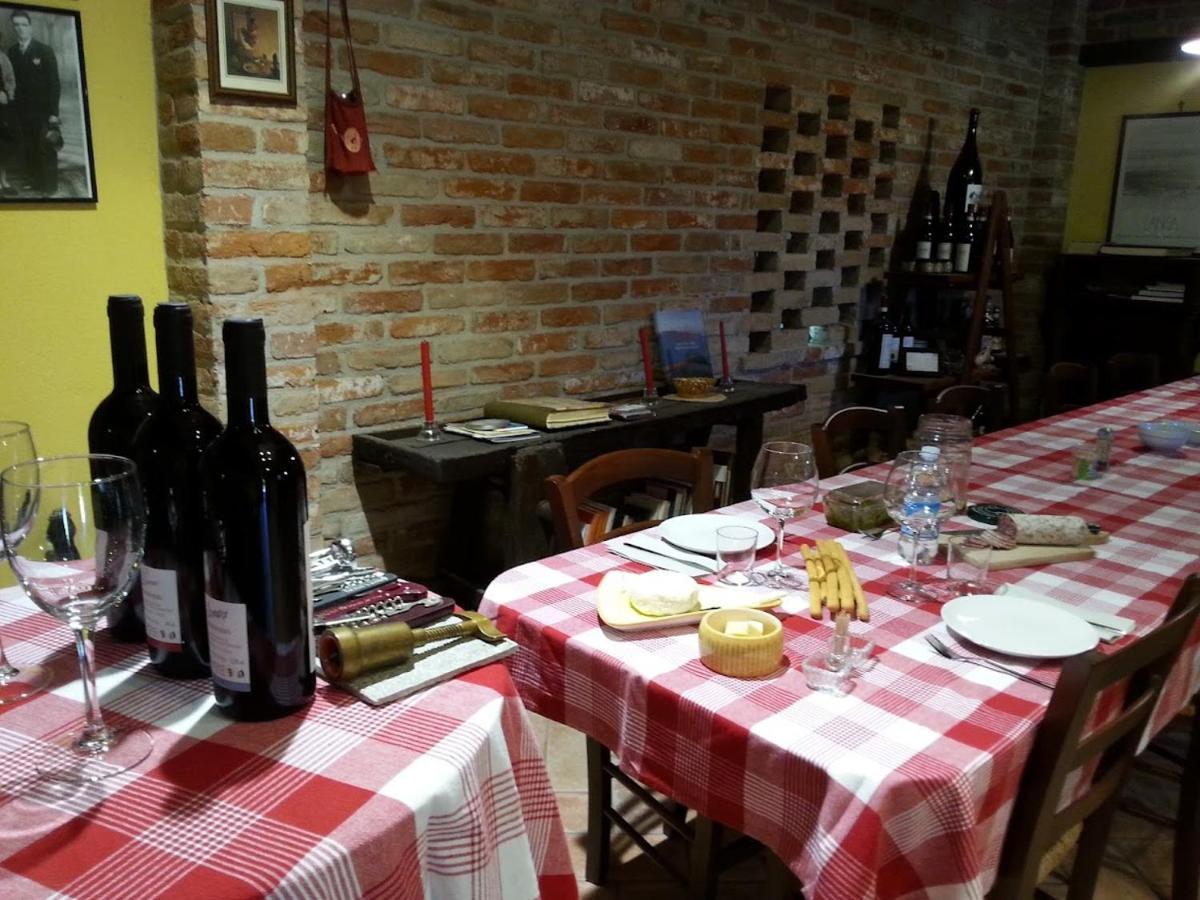 Ca Trifolera Barbaresco - Romantico Cascinale Con Antica Cantina Nel Cuore Delle Langhe - Degustazione Vini Nella Nostra Cantina Екстер'єр фото